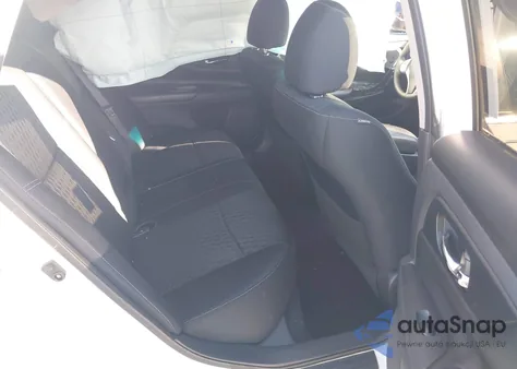 2017 Nissan Altima 2.5 S z USA, uszkodzony, nr VIN 1N4AL3AP2HC149373